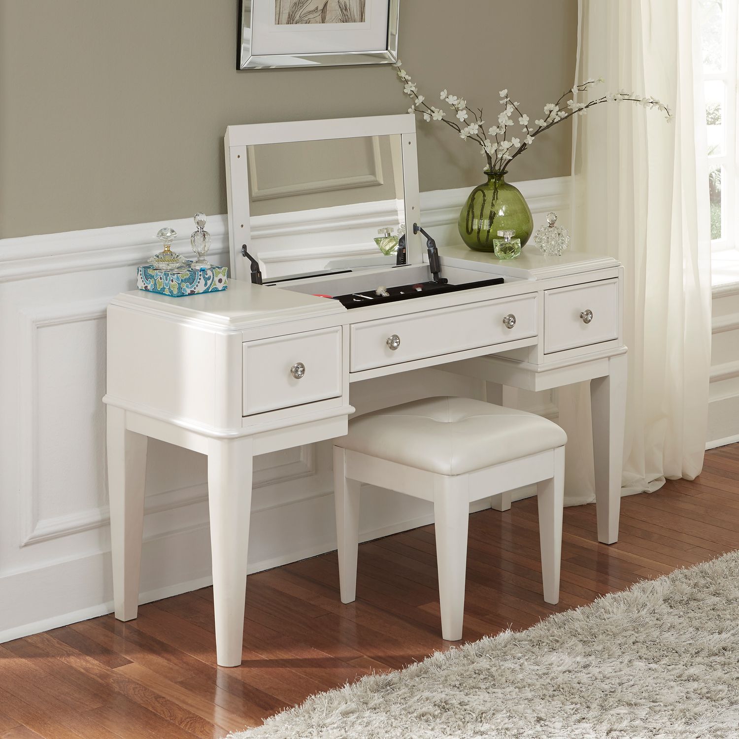 Kemira 2 Piece Vanity Set