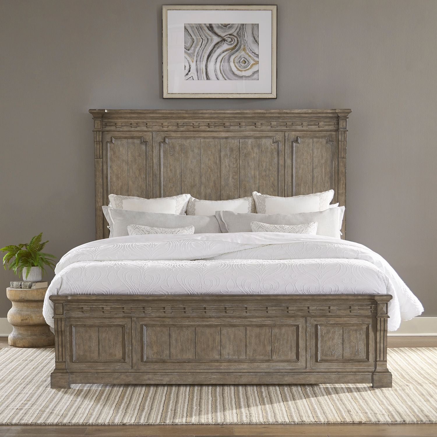 Arnasia Queen Panel Bed