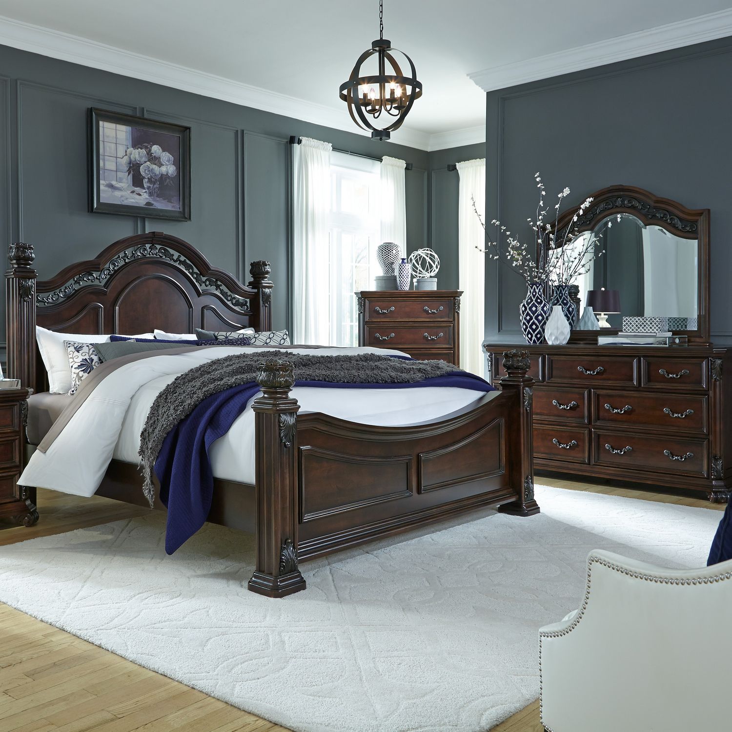 Aakriti Queen Poster Bed, Dresser & Mirror