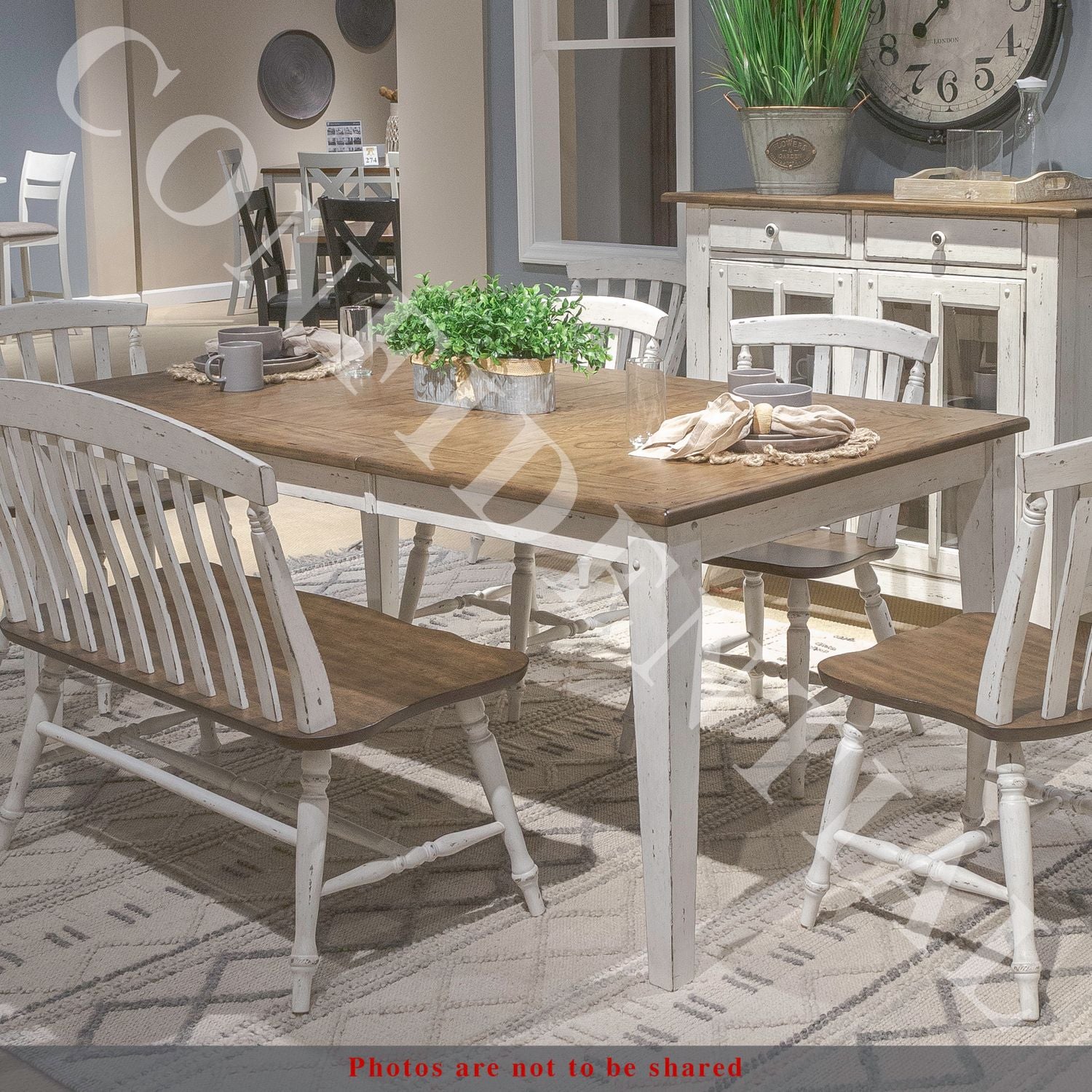 Yuvia Rectangular Leg Dining Table