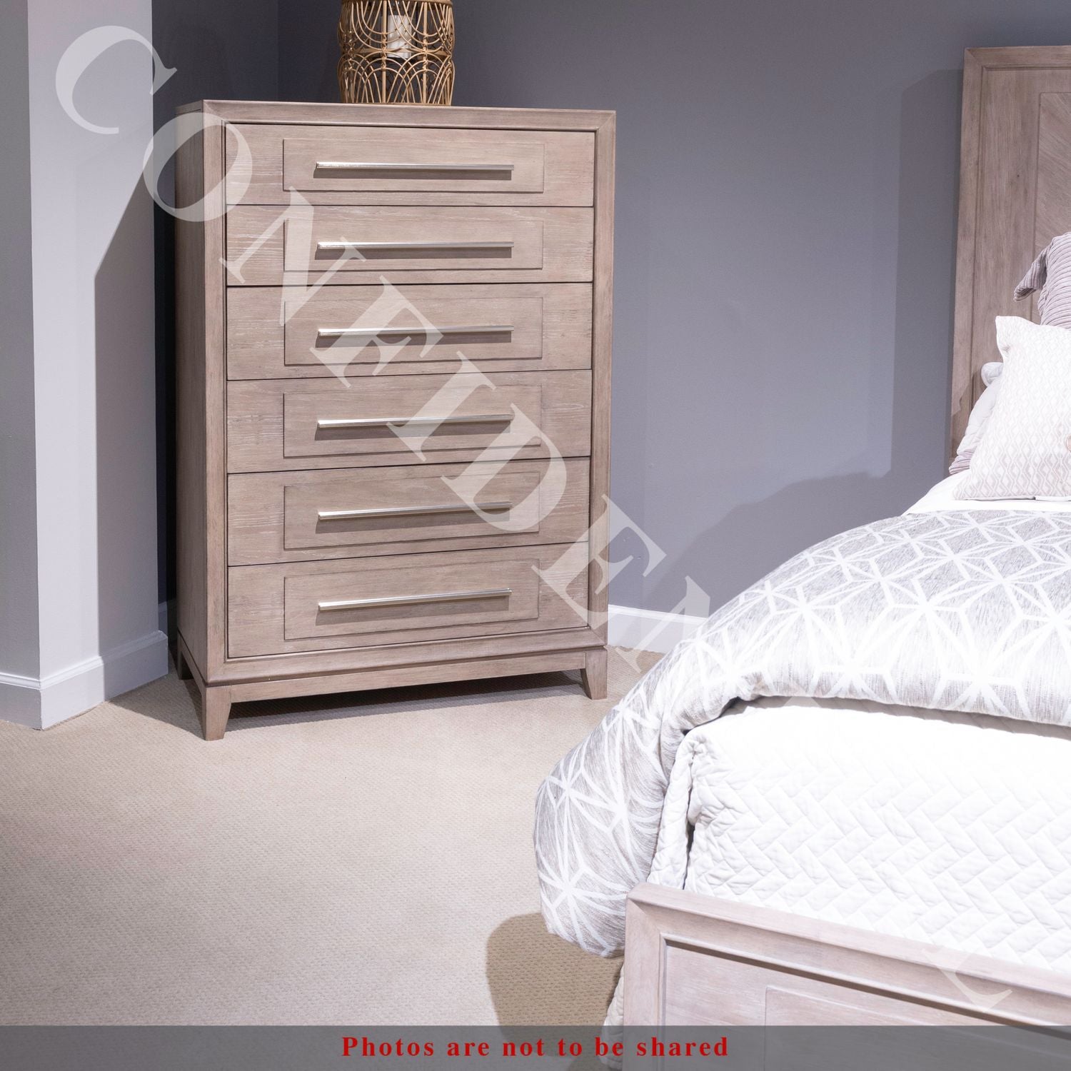 Stacia 6 Drawer Chest