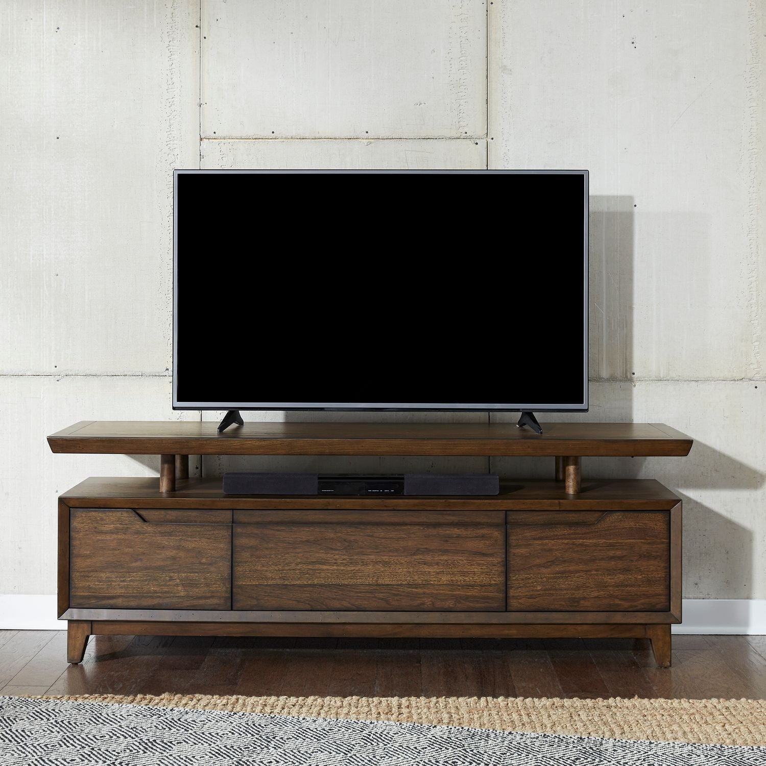 Nakieya TV Stand