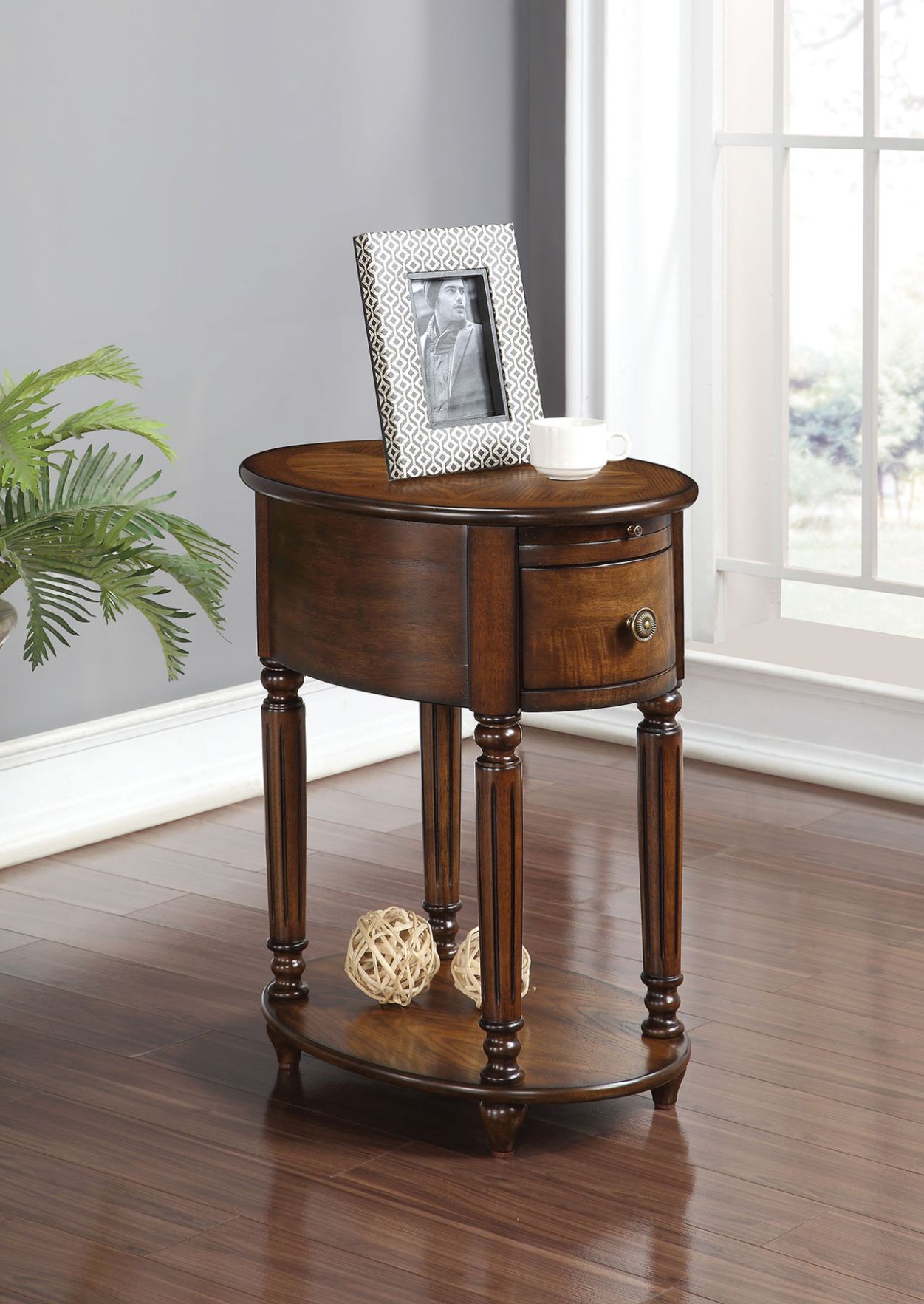 Rheannan Accent Table