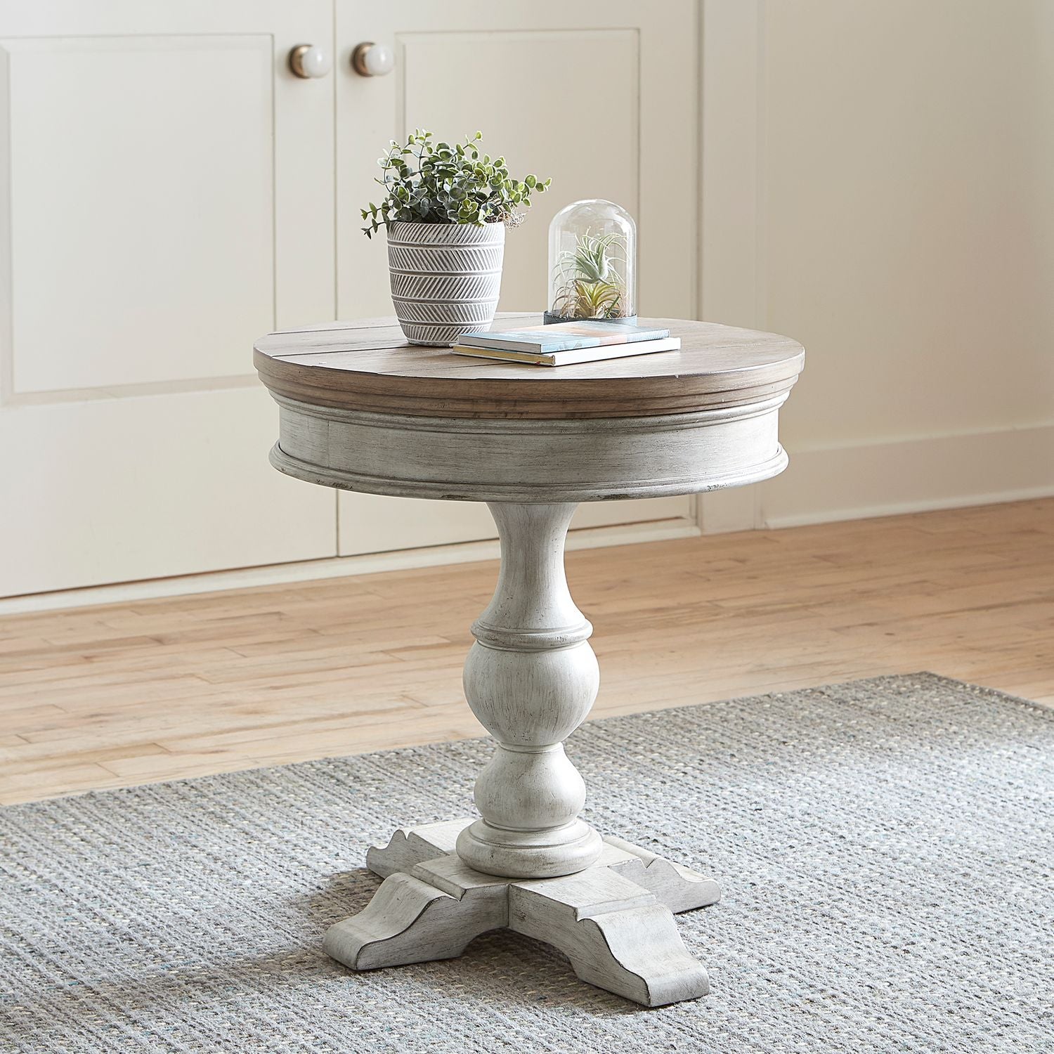 Ladelle Round Pedestal Chair Side Table