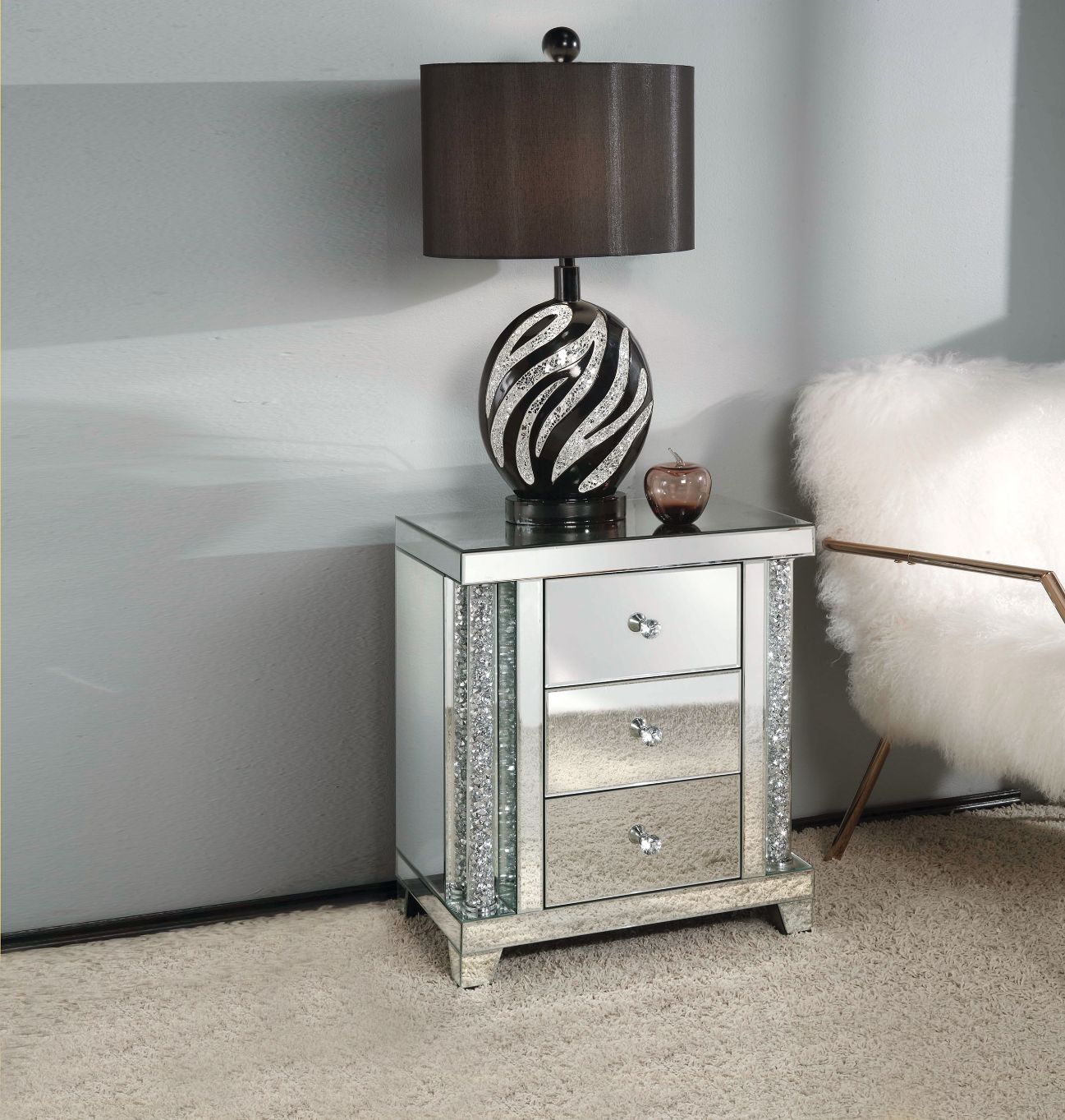 Lakyn Accent Table