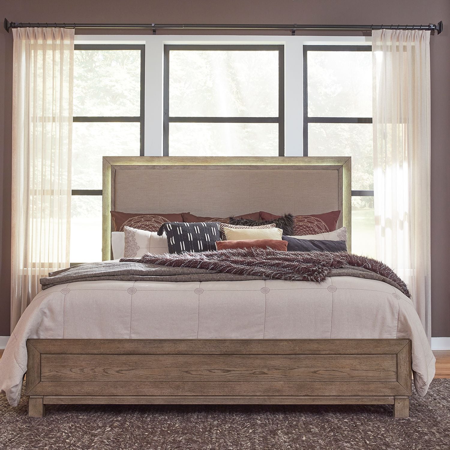 Colosimo King California Upholstered Bed, Dresser & Mirror