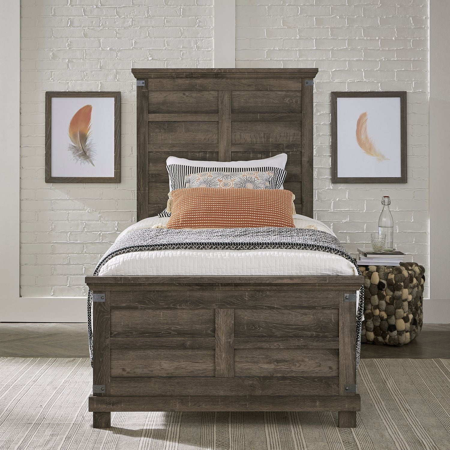 Arnedo Opt Full Panel Bed