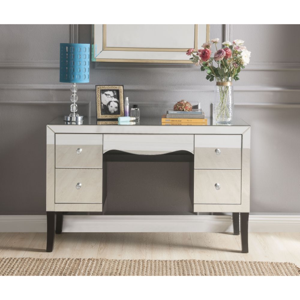 Esko Vanity Desk