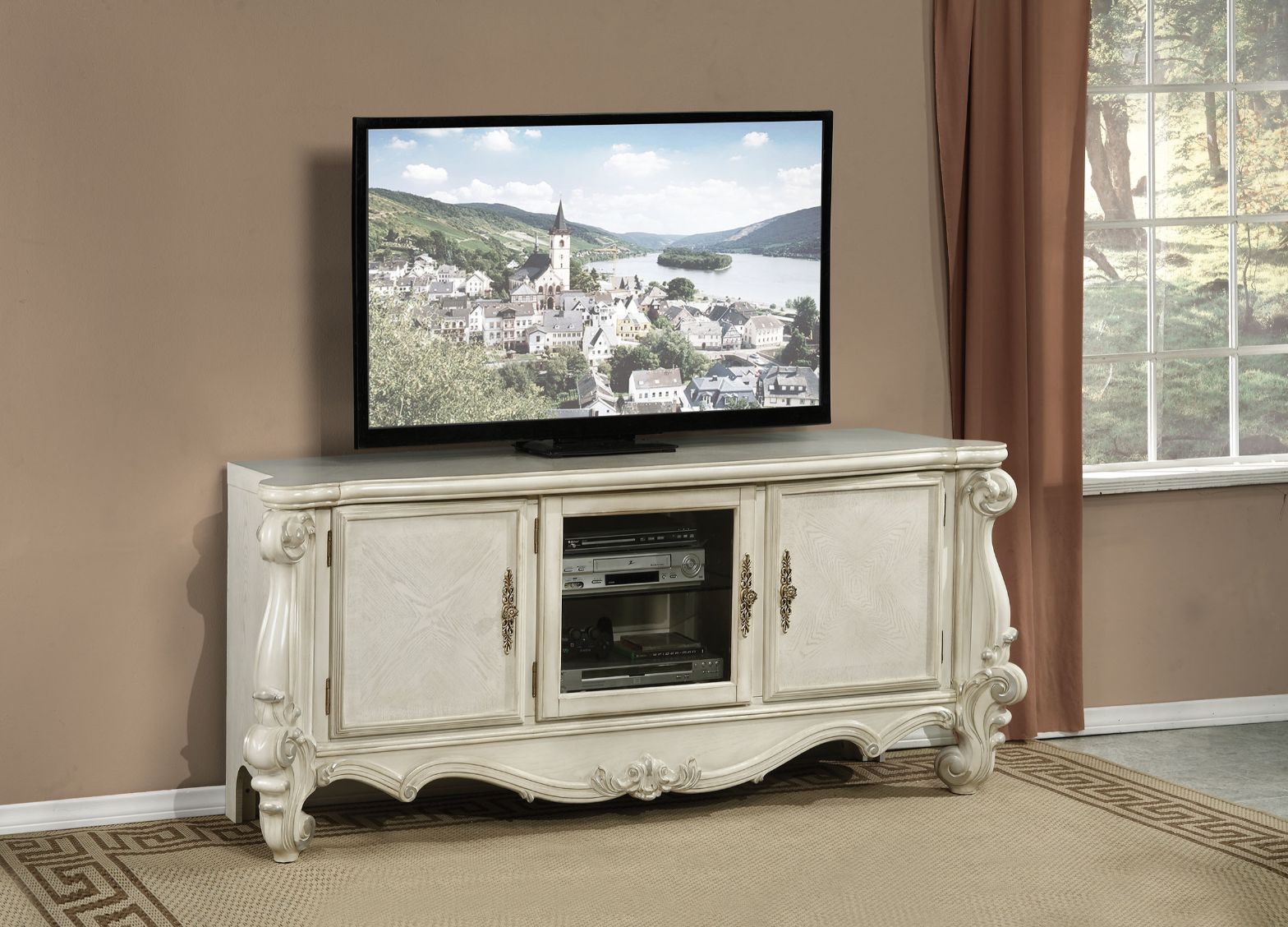 Halfred Tv Stand