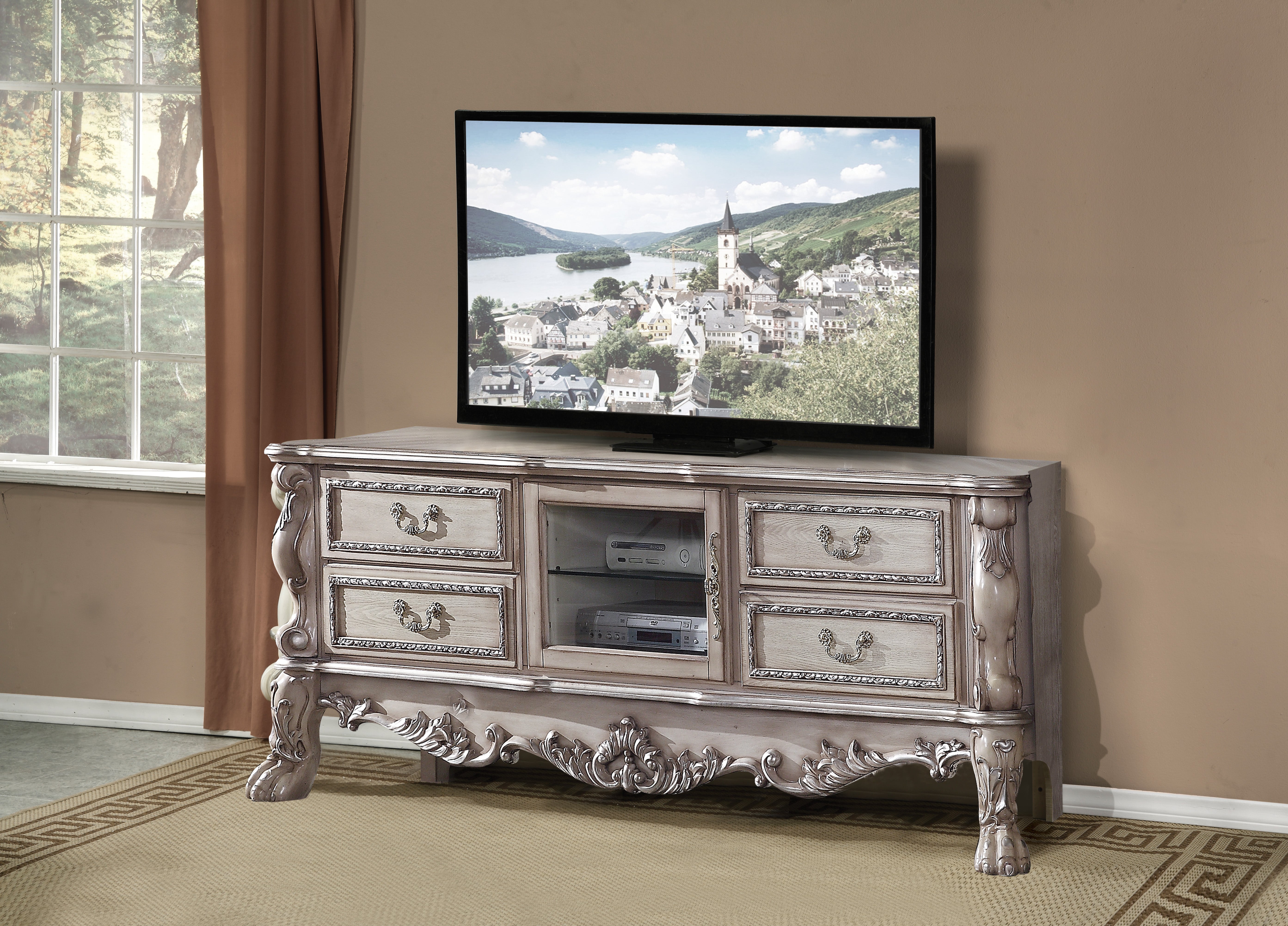 Rennae Tv Stand