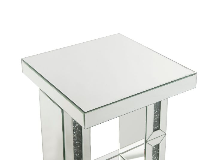 Deokaran Accent Table