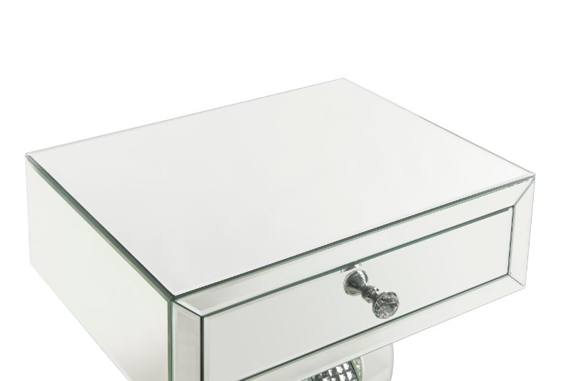 Dewanda Accent Table