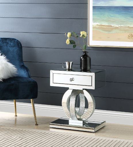 Dewanda Accent Table