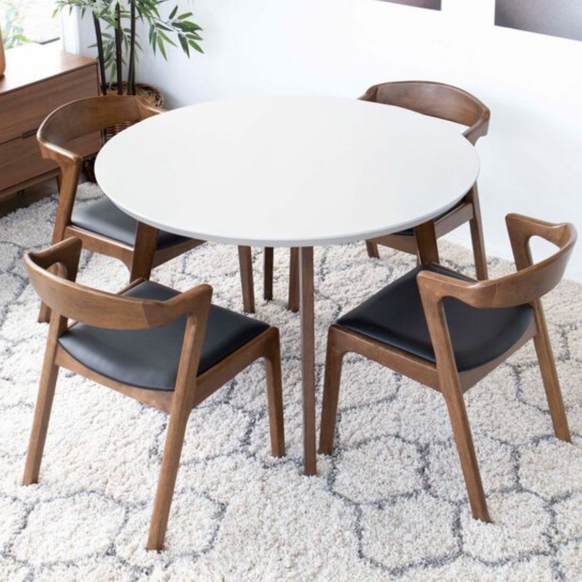 Aliana White Dining set with 4 Reggie Black Leather Chairs