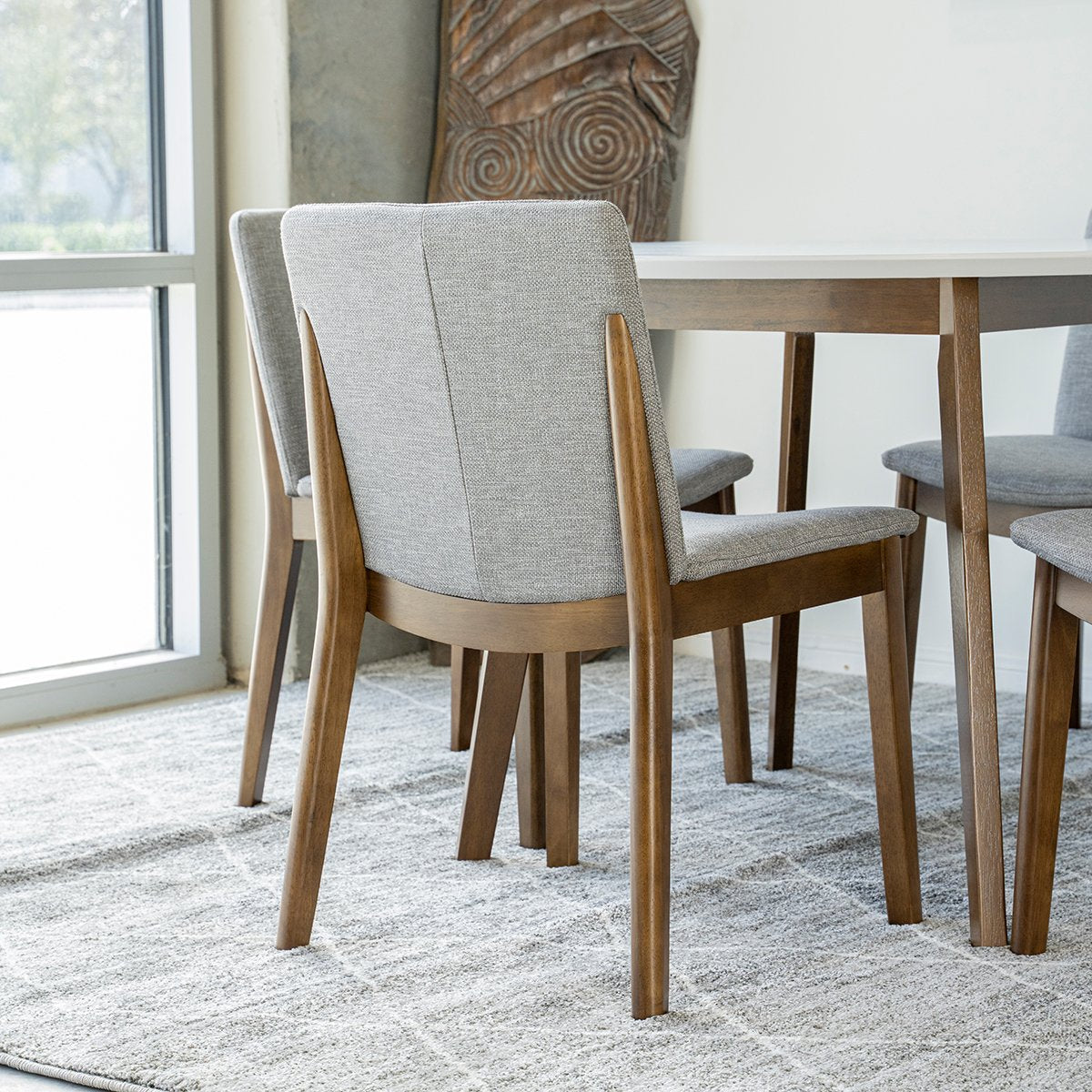 Aliana Dining set with 4 Virginia Grey Chairs White