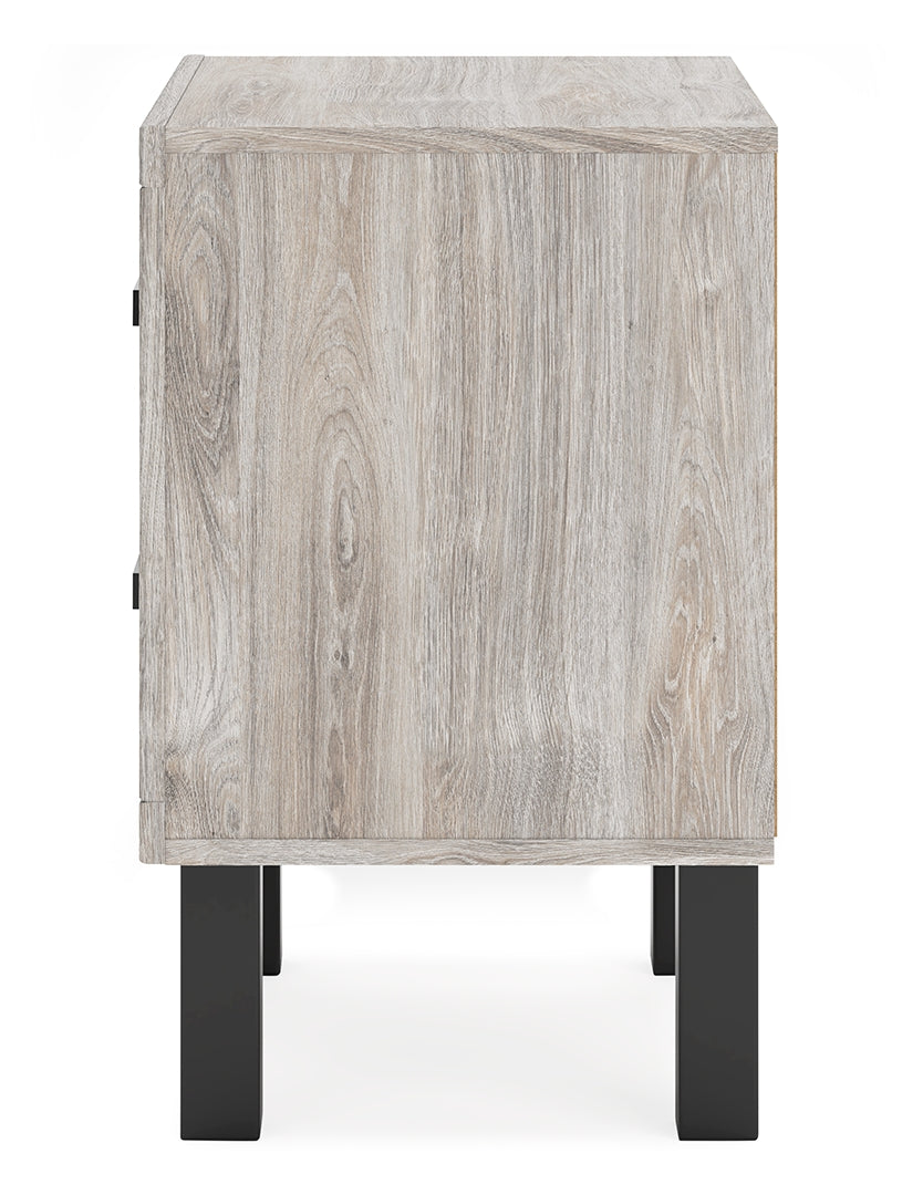 Vessalli Nightstand