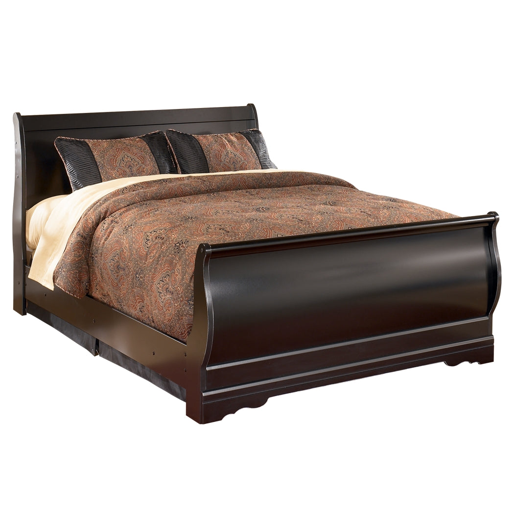 Huey Vineyard Full Sleigh Bed