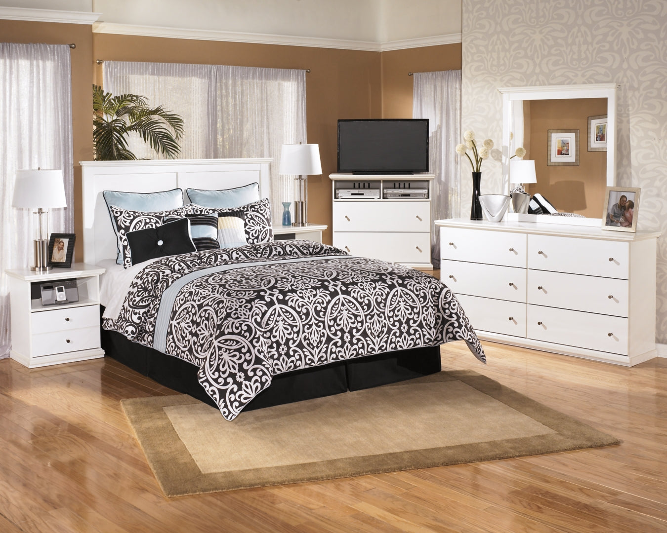 Bostwick Shoals Queen Panel Headboard