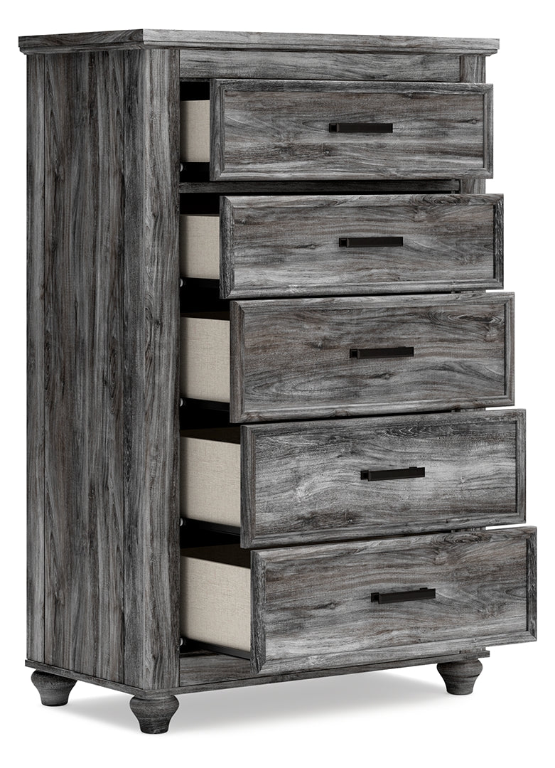 Thyven Chest of Drawers