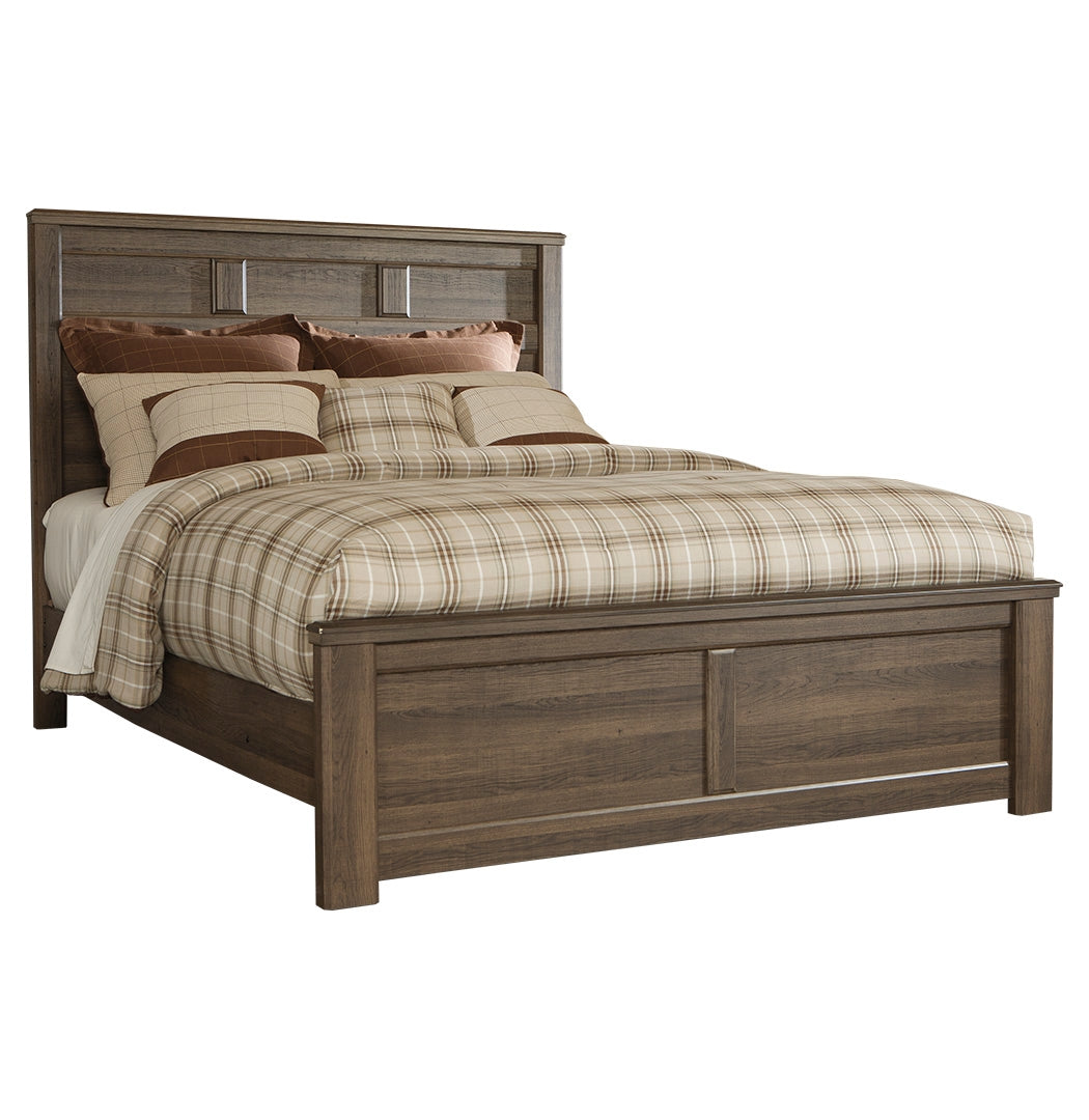 Juararo California King Poster Bed with Dresser