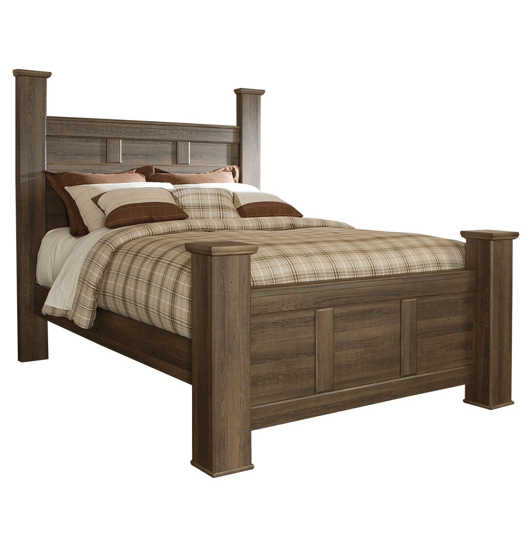 Juararo Queen Poster Bed with Dresser