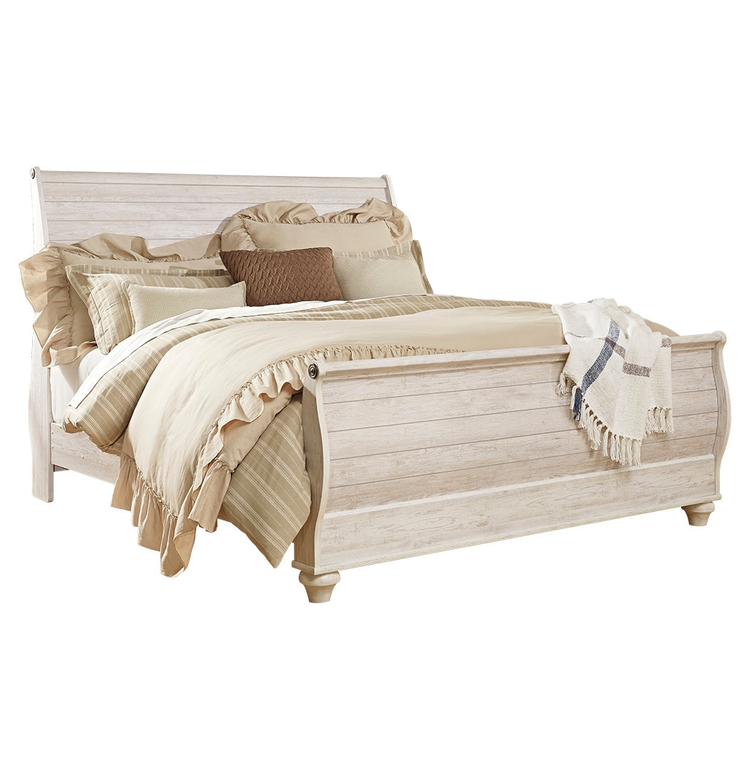 Willowton King Sleigh Bed with Dresser