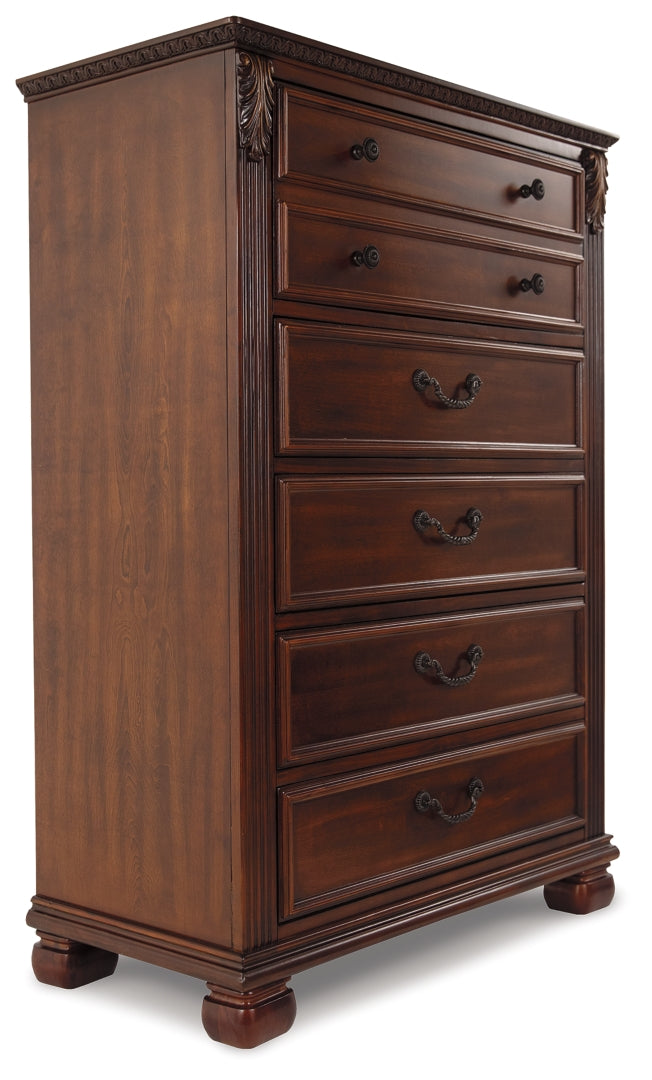 Leahlyn Chest of Drawers