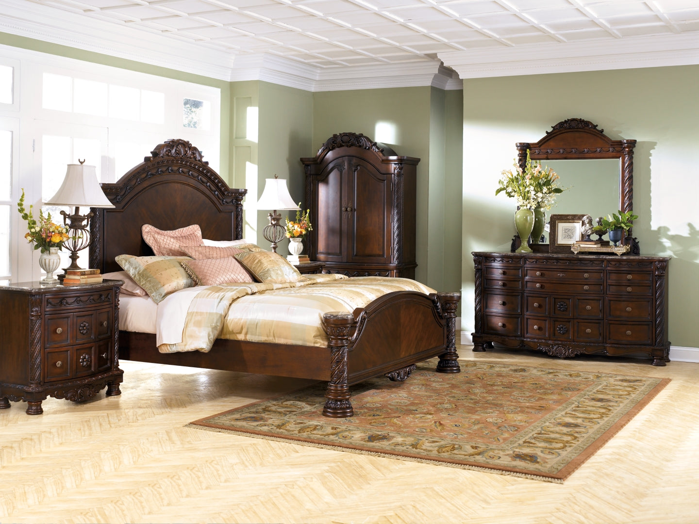 North Shore King Panel Bed