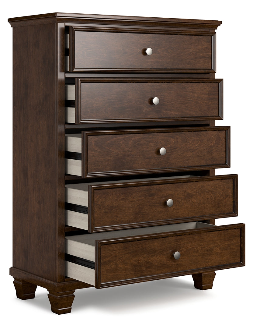 Danabrin Chest of Drawers