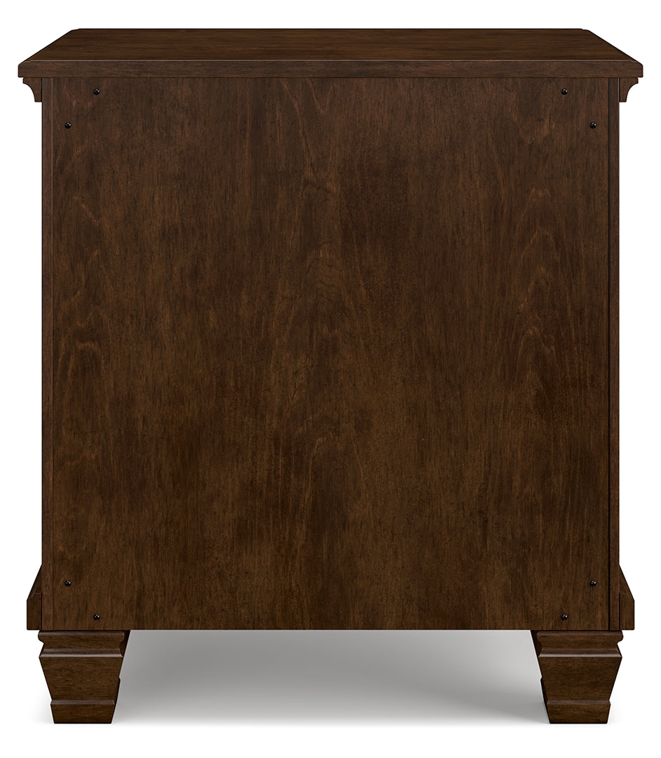 Danabrin Nightstand