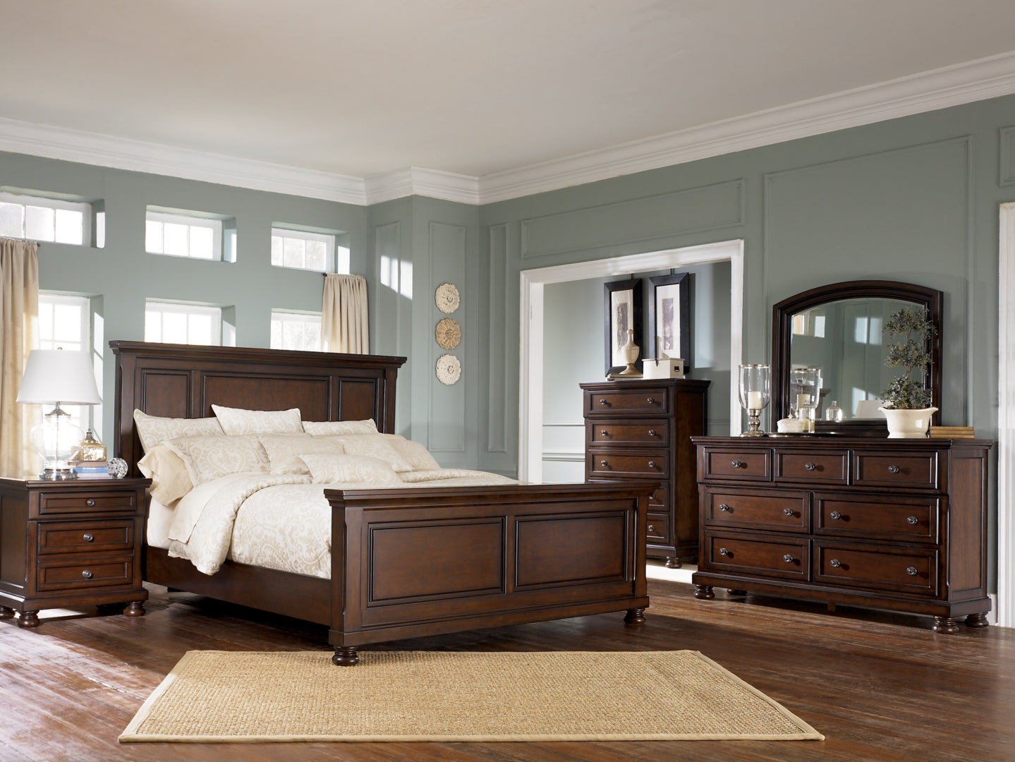 Porter Queen Panel Bed with Dresser