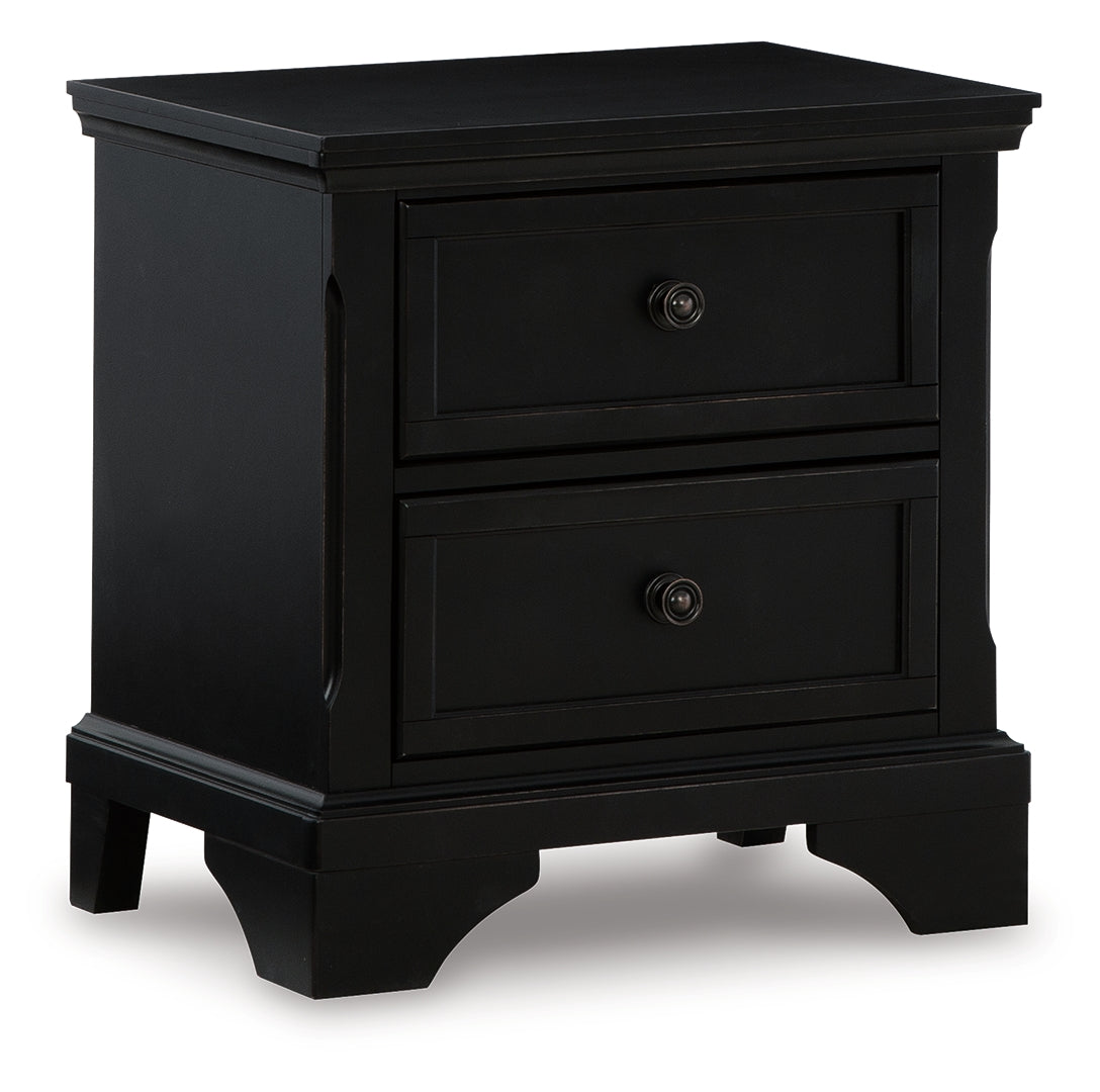 Chylanta Nightstand