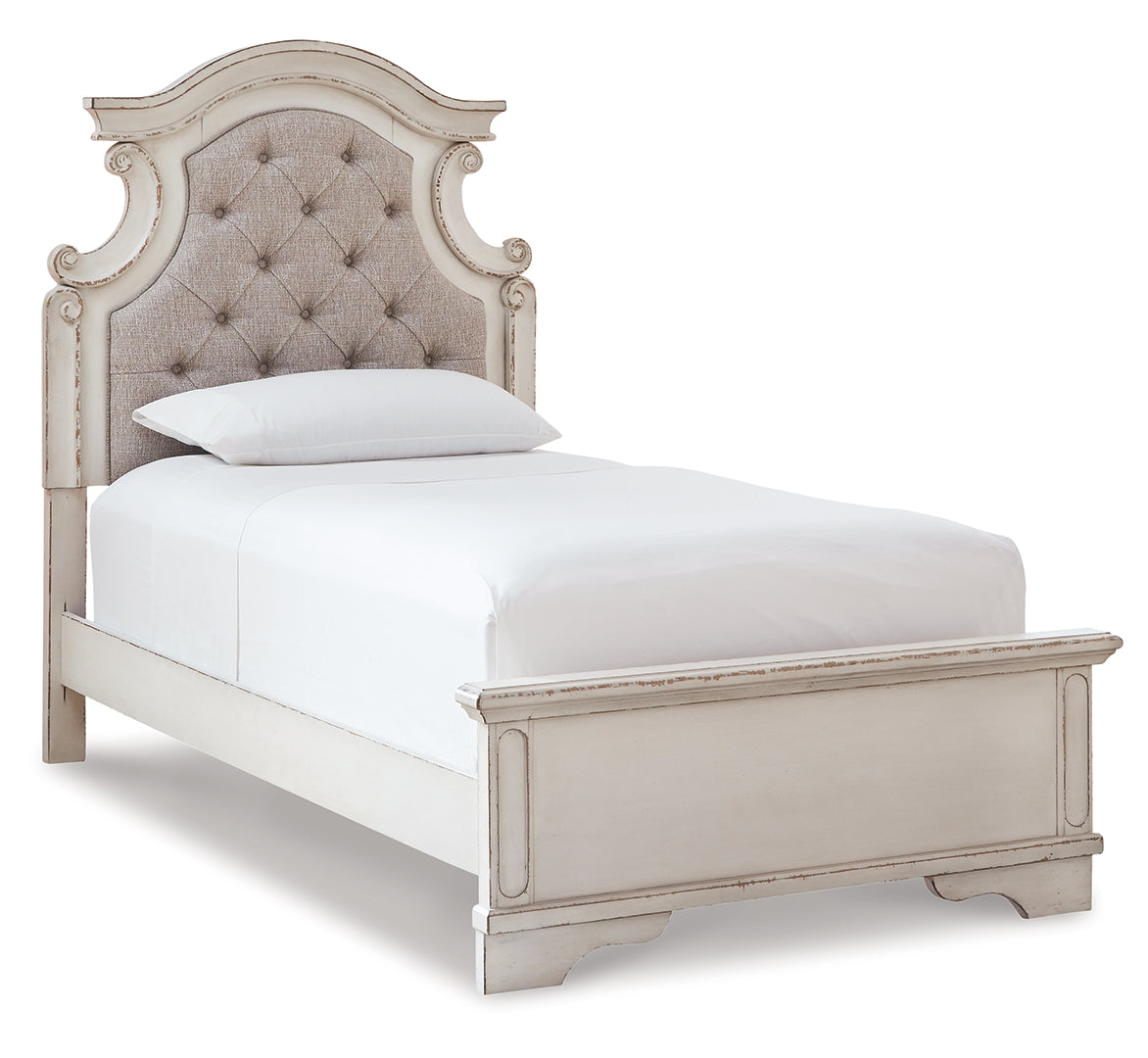 Realyn Twin Panel Bed