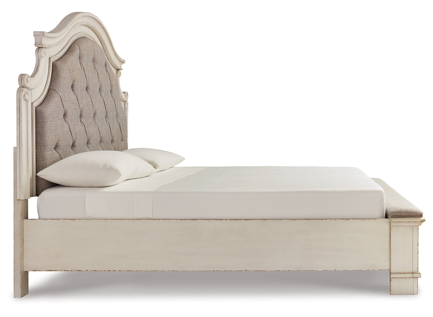 Realyn King Upholstered Bed