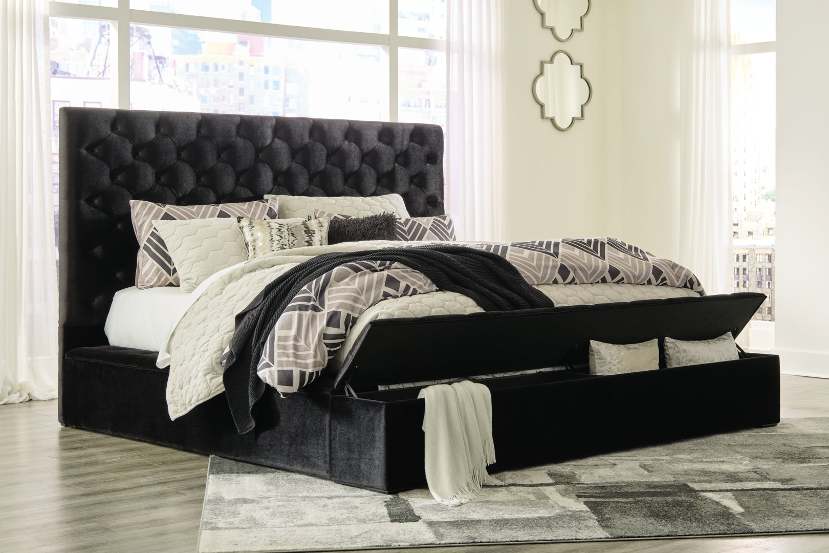 Lindenfield California King Upholstered Storage Bed