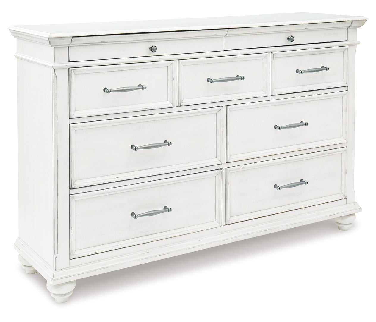 Kanwyn Queen Panel Bed with Dresser