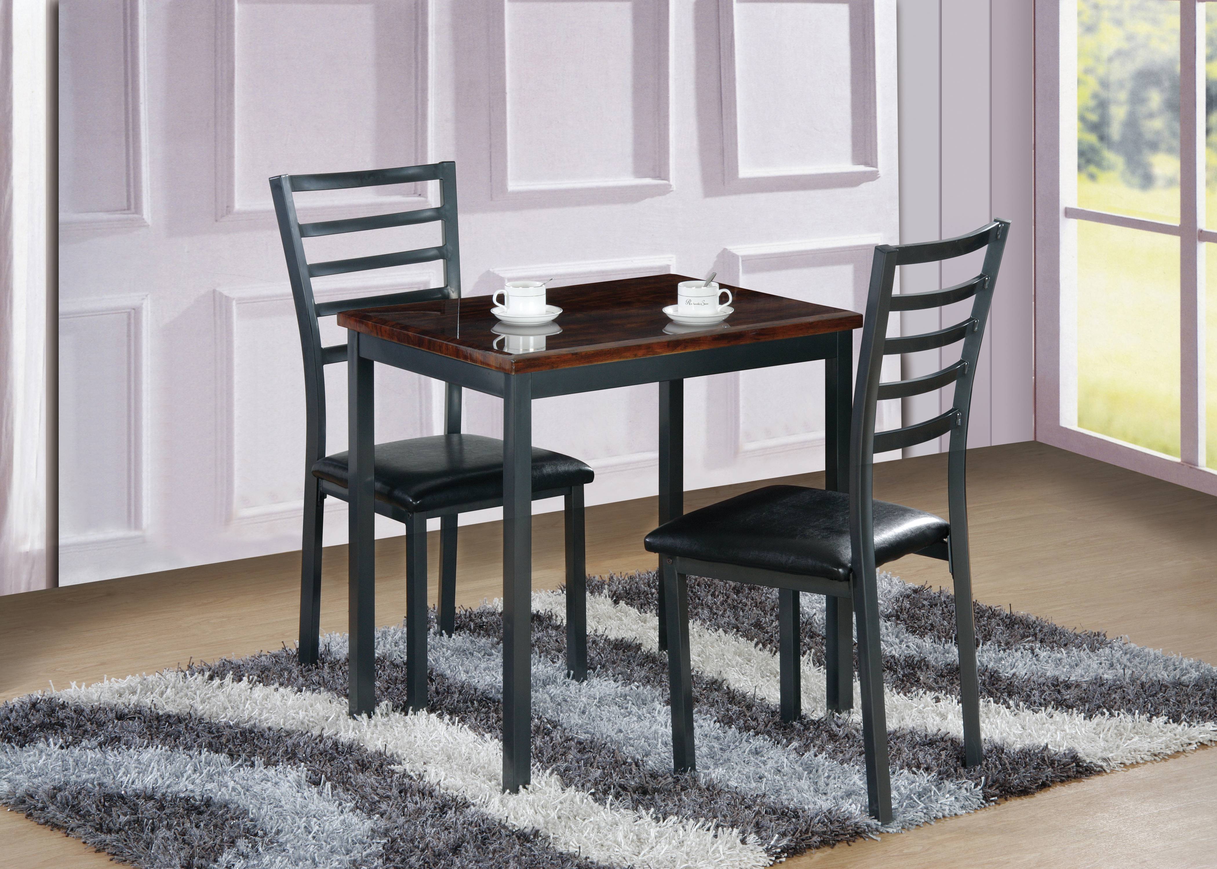 Nilde Dining Table and 2 Chairs