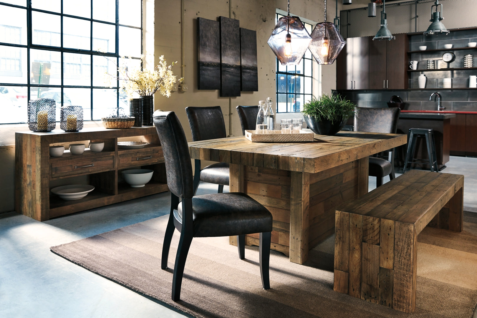 Sommerford Dining Table