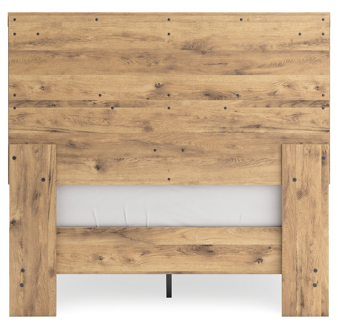 Larstin Full Crossbuck Panel Platform Bed