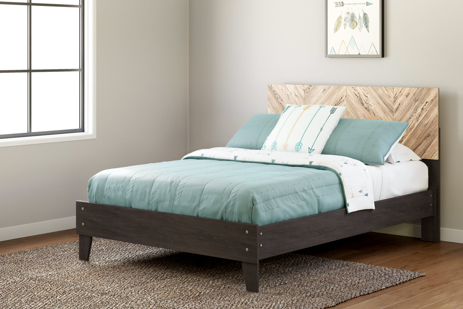 Piperton Full Panel Platform Bed