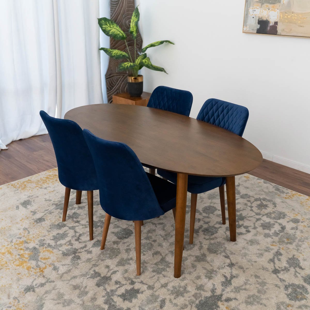 Rixos Dining set with 4 Evette Blue Dining Chairs Walnut