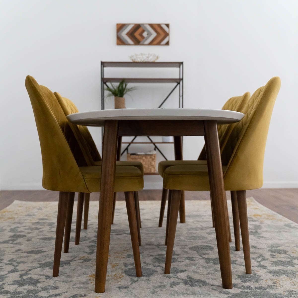 Rixos Dining set with 4 Evette Gold Dining Chairs