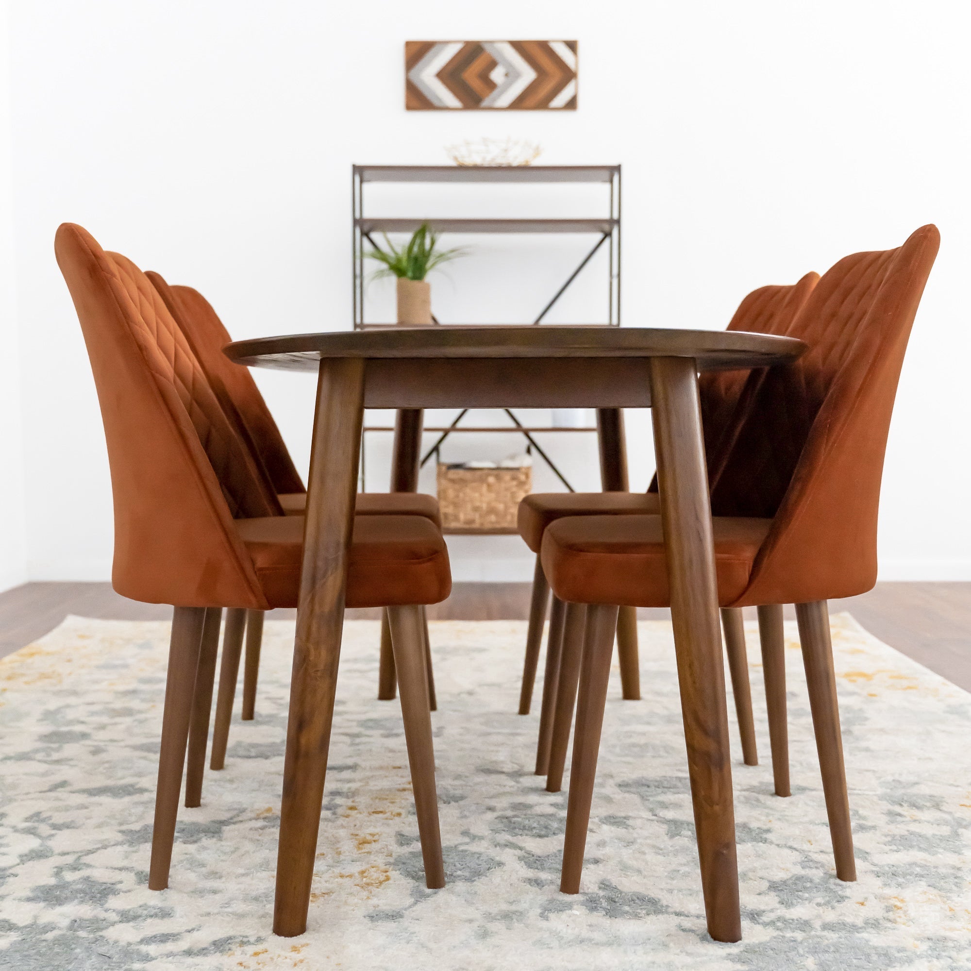 Rixos Dining set with 4 Evette Orange Dining Chairs Walnut