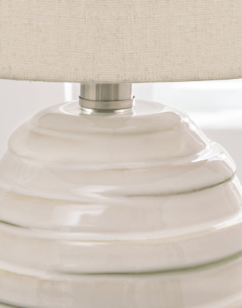 Glennwick Table Lamp