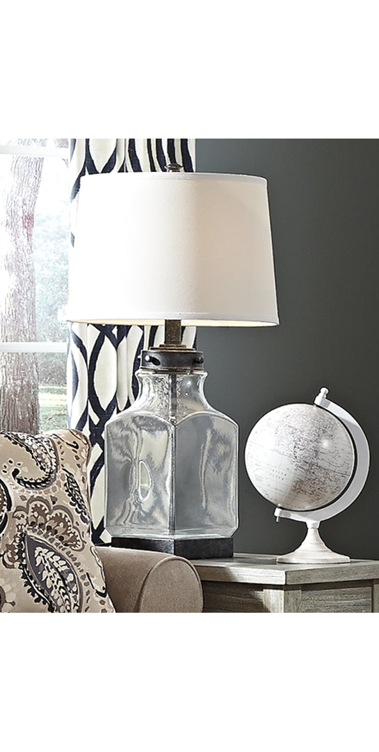 Sharolyn Table Lamp