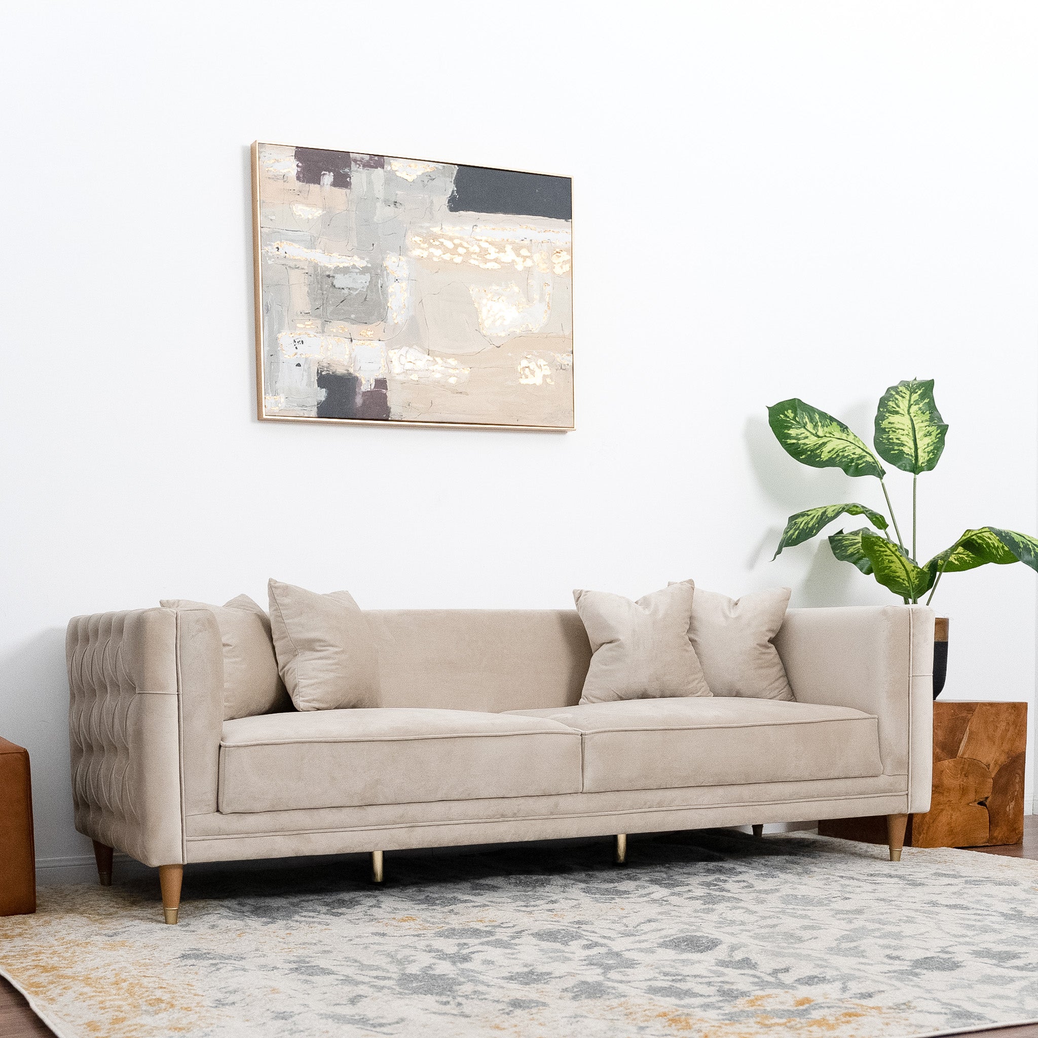 Mara Sofa Light Cream Velvet