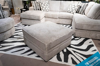 Calnita Ottoman With Storage