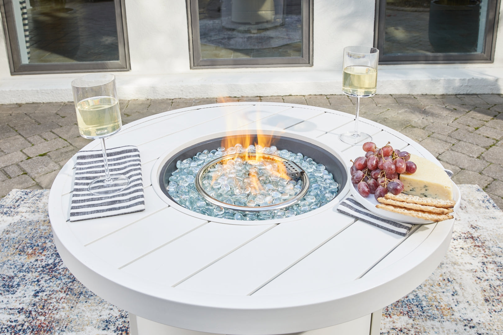 Sundown Treasure Fire Pit Table