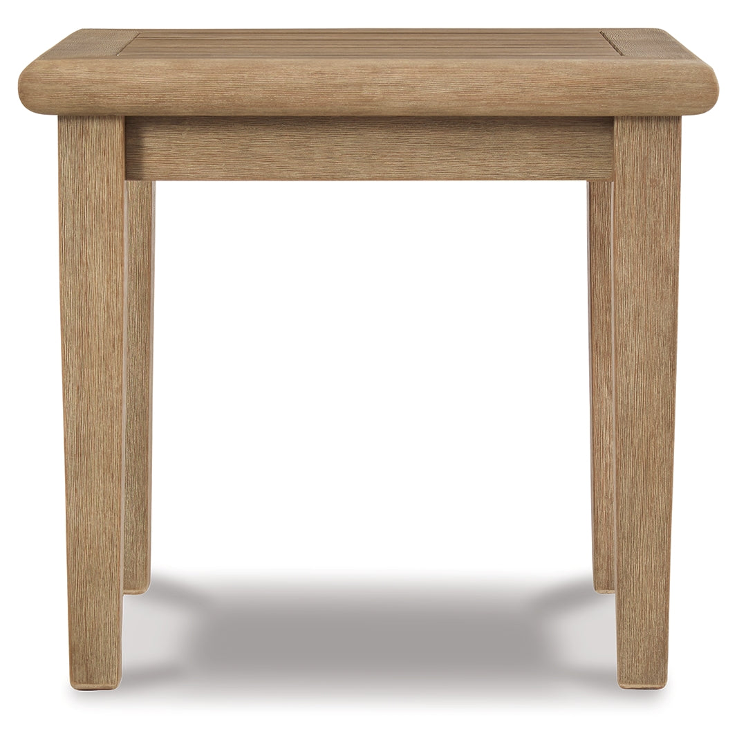 Gerianne End Table