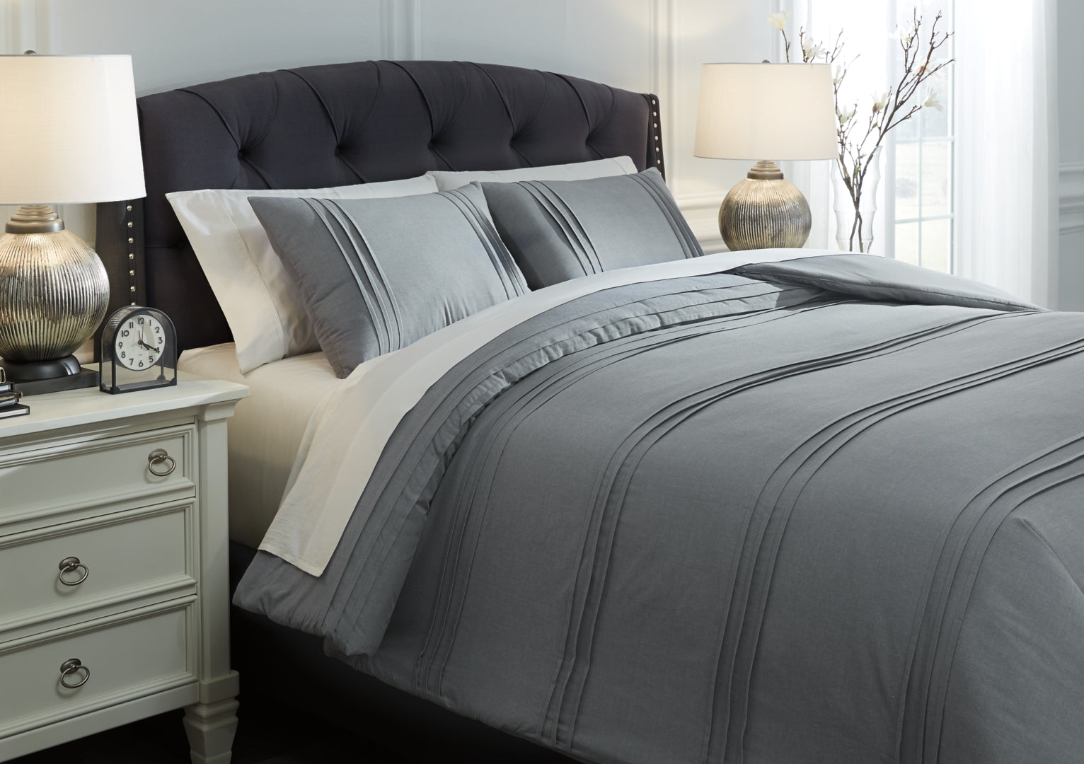 Mattias 3-Piece Queen Comforter Set